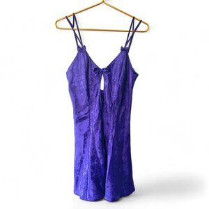 Frederick’s Of Hollywood Floral Bow Peep-hole Chemise